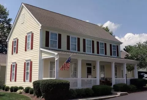 6032 Willingford Ln #9, Columbus, OH 43230