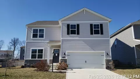 289 Arledge Dr, Commercial Point, OH 43116