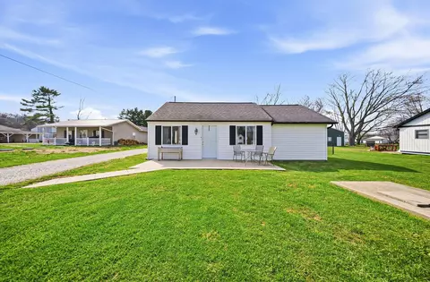 2927 Lancaster Kirkersville Rd NW, Lancaster, OH 43130