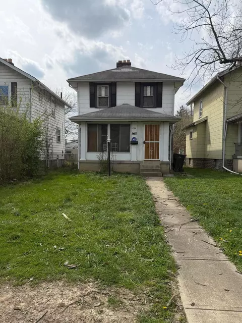 495 Whitethorne Ave, Columbus, OH 43223