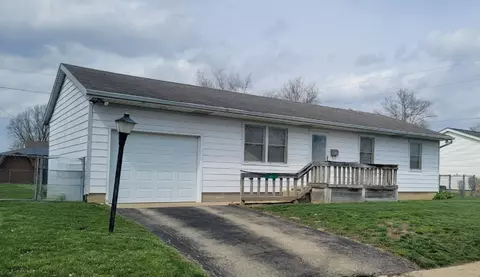 52 Deger Dr, London, OH 43140