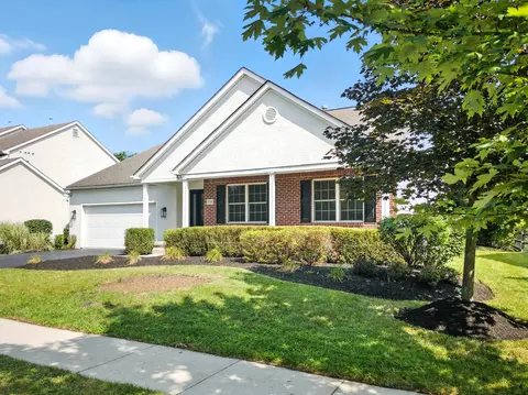 4256 Landhigh Lakes Dr, Powell, OH 43065