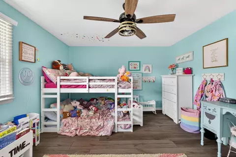 Bedroom - 507 Susan Cir, Marion, OH 43302 photo 8 of 10