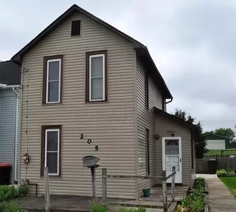 205 Jefferson St, Newark, OH 43055