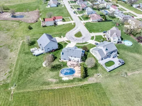 View/Area - 549 Chatham Ct, Circleville, OH 43113 photo 3 of 15