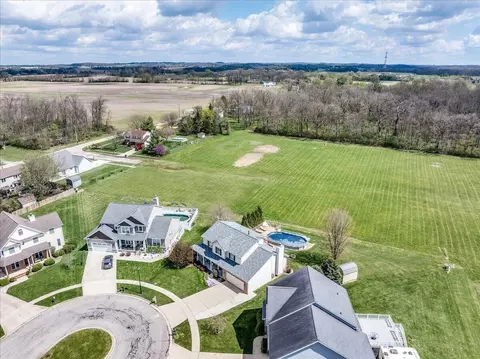 View/Area - 549 Chatham Ct, Circleville, OH 43113 photo 6 of 15