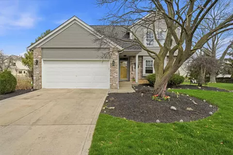 5700 Brook Hollow Dr, Hilliard, OH 43026