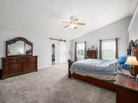 Bedroom - 40 Tabilore Loop, Delaware, OH 43015 photo 1 of 8