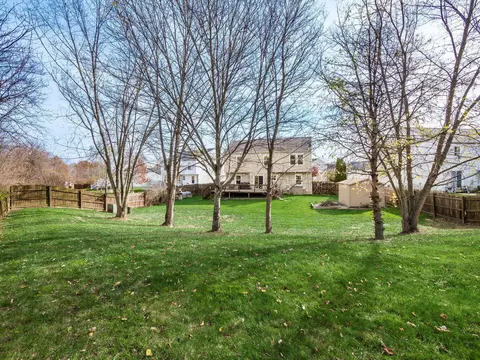 Exterior - 40 Tabilore Loop, Delaware, OH 43015 photo 7 of 12