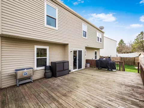 Exterior - 40 Tabilore Loop, Delaware, OH 43015 photo 10 of 12