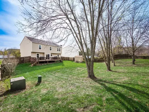 Exterior - 40 Tabilore Loop, Delaware, OH 43015 photo 9 of 12
