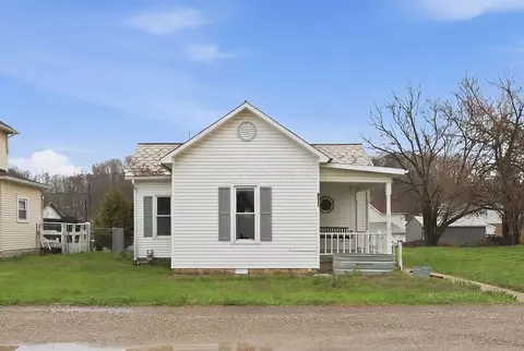 1080 Church St, Logan, OH 43138