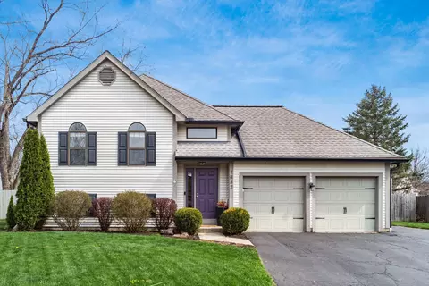 1832 Shadow Creek Ct, Powell, OH 43065