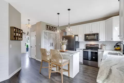 Kitchen - 157 Trail E, Pataskala, OH 43062 photo 2 of 4