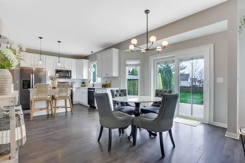 Dining - 157 Trail E, Pataskala, OH 43062 photo 5 of 6