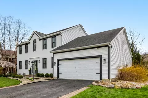 Exterior - 157 Trail E, Pataskala, OH 43062 photo 6 of 13