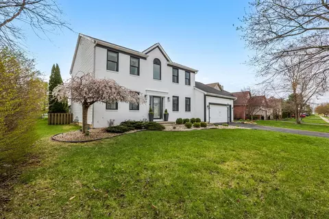 Exterior - 157 Trail E, Pataskala, OH 43062 photo 2 of 13