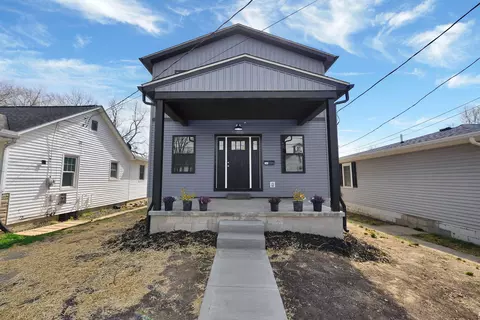 141 Hayward Ave, Circleville, OH 43113