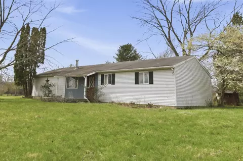 3050 Van Fossen Rd, Utica, OH 43080