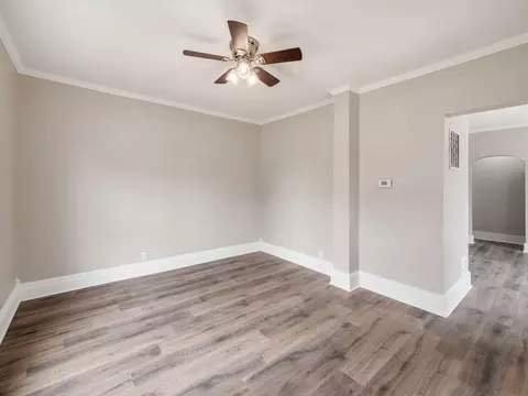Living - 174 Barnhart St, Marion, OH 43302 photo 1 of 6