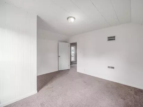 Bedroom - 174 Barnhart St, Marion, OH 43302 photo 7 of 7