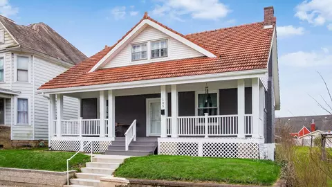 105 S State St, Crooksville, OH 43731