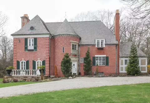 664 Woodhill Rd, Mansfield, OH 44907