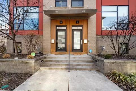 107 Aston Row Ln, Columbus, OH 43201