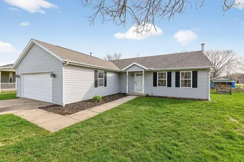 125 Lincoln Pl, North Lewisburg, OH 43060