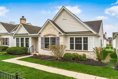6013 Turnwood Dr #16, Westerville, OH 43081