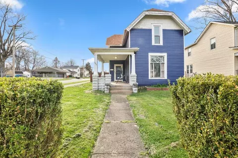 393 Eddy St, Newark, OH 43055