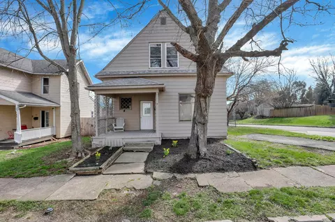 44 Bowers Ave, Newark, OH 43055