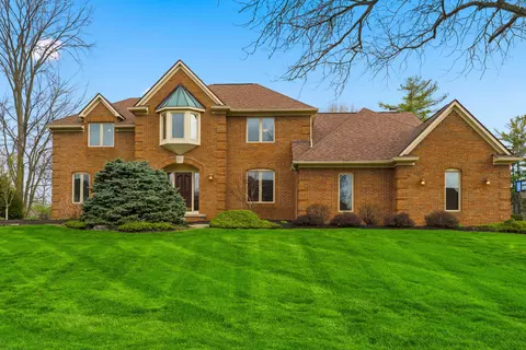 6190 Deeside Dr, Dublin, OH 43017