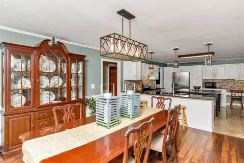 Dining - 4053 Apple Valley Dr, Howard, OH 43028 photo 1 of 3