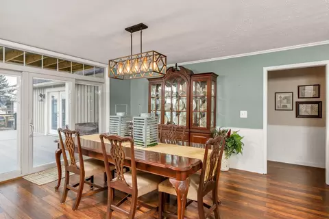 Dining - 4053 Apple Valley Dr, Howard, OH 43028 photo 2 of 3
