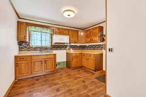 Kitchen - 231 Gallagher Ave, Logan, OH 43138 photo 1 of 2