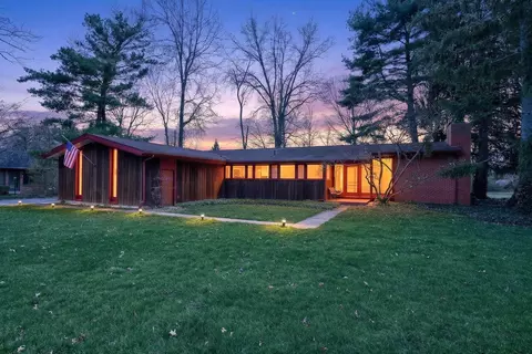 91 Pocono Rd, Columbus, OH 43235