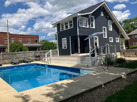 1457 N 5th St, Columbus, OH 43201