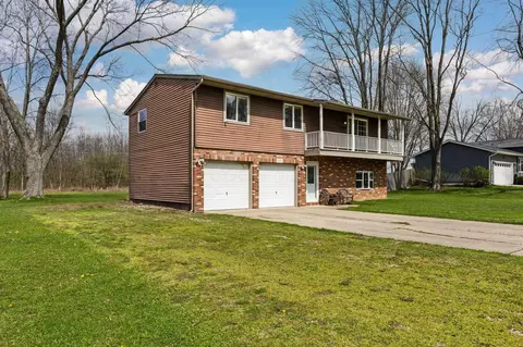5978 Alice Dr, Westerville, OH 43081