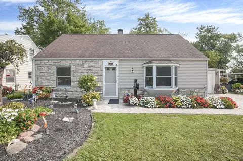 348 Darbyhurst Rd, Columbus, OH 43228
