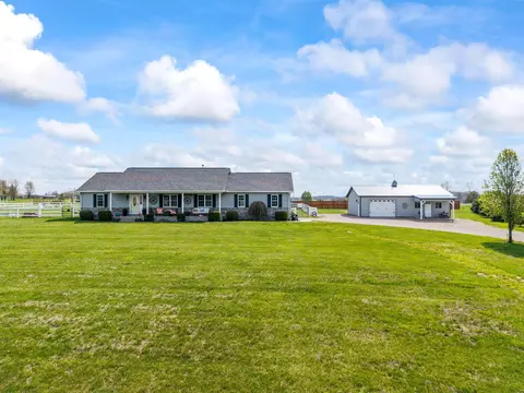 7280 Rader Rd NE, Pleasantville, OH 43148
