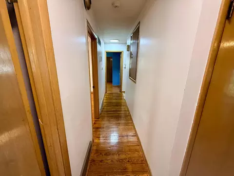 Entry Way - 4397 Wright Ave, Columbus, OH 43213 photo 1 of 2