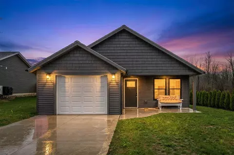 213 Brushwood Dr, Mansfield, OH 44907