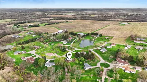 View/Area - 23624 Parker Ct, Circleville, OH 43113 photo 6 of 6