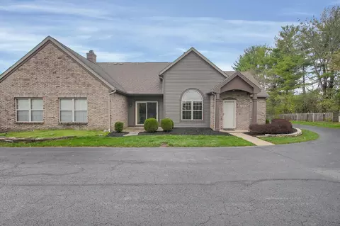 7688 Slate Ridge Blvd, Reynoldsburg, OH 43068