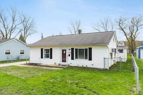 4849 Hillcrest St S, Hilliard, OH 43026