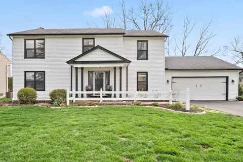 8372 Fairway Dr, Columbus, OH 43235