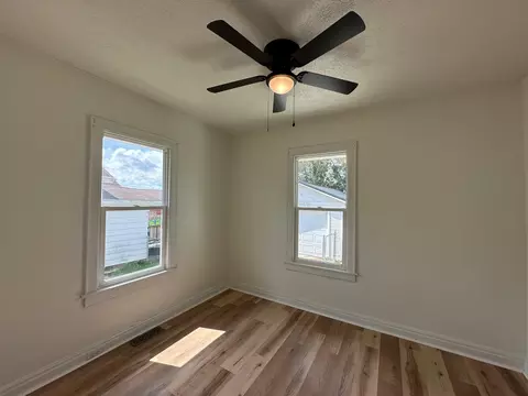 Bedroom - 525 Oak St, Marion, OH 43302 photo 1 of 2