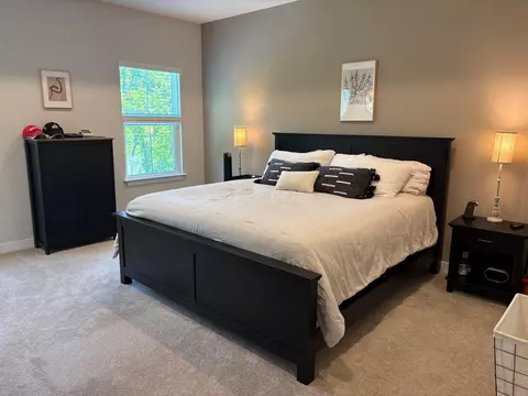 Bedroom - 252 Via Corso, Delaware, OH 43015 photo 2 of 5