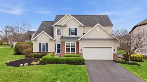 6399 Dorchester Dr, Westerville, OH 43082